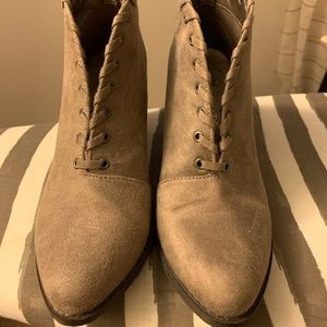 Suede Tan heeled boots w/front lace detail